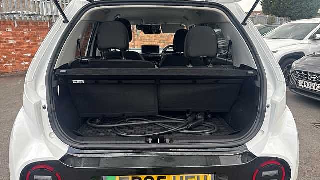 Hyundai INSTER 85kW 02 49kWh 5dr Auto Electric Hatchback