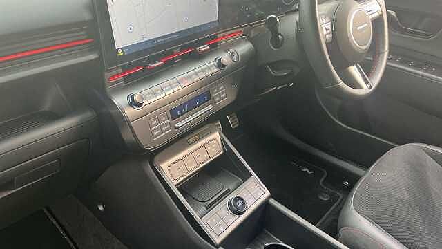 Hyundai KONA 1.6 Hybrid 129 N Line S 5dr DCT Hybrid Hatchback Black