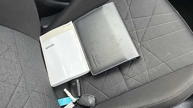 Hyundai BAYON 1.0 TGDi 48V MHEV SE Connect 5dr DCT Petrol Hatchback
