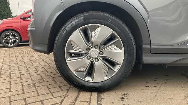 Hyundai KONA 150kW Premium 64kWh 5dr Auto Electric Hatchback