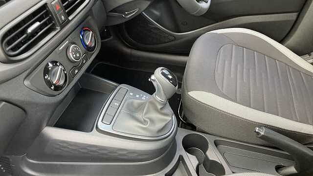 Hyundai i10 1.0 [63] Advance 5dr Auto [Nav] Petrol Hatchback