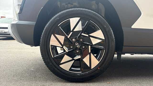 Hyundai KONA 1.6 Hybrid 129 Advance 5dr DCT Hybrid Hatchback