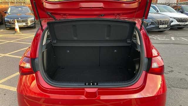 Hyundai i20 1.0T GDi 48V MHD SE Connect 5dr Petrol Hatchback