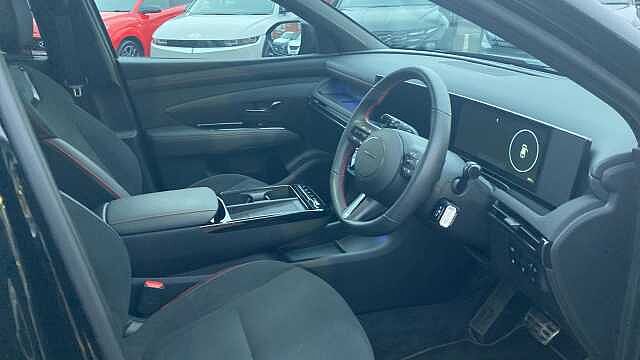 Hyundai TUCSON 1.6T Plug-in Hybrid N Line 5dr Auto Estate Pearl - Abyss Black