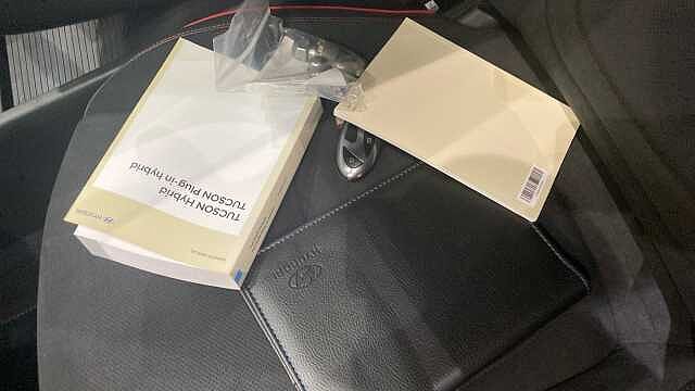 Hyundai TUCSON 1.6T Plug-in Hybrid N Line 5dr Auto Estate Pearl - Abyss Black