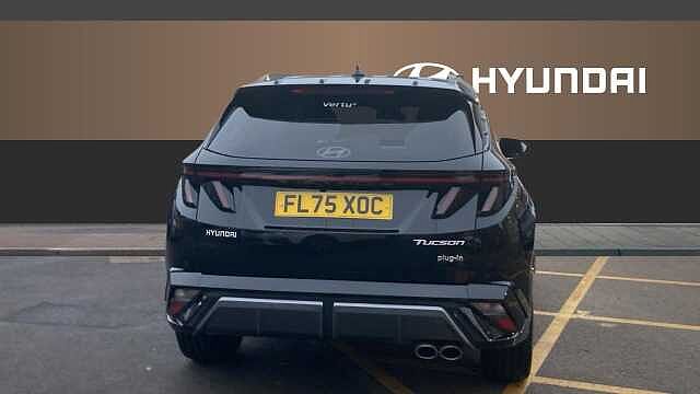 Hyundai TUCSON 1.6T Plug-in Hybrid N Line 5dr Auto Estate Pearl - Abyss Black