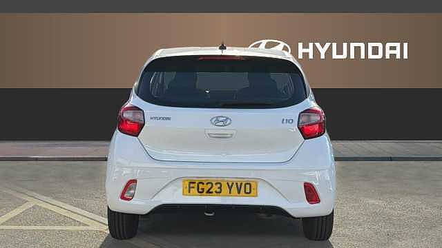 Hyundai I10 1.0 MPi SE 5dr Petrol Hatchback White