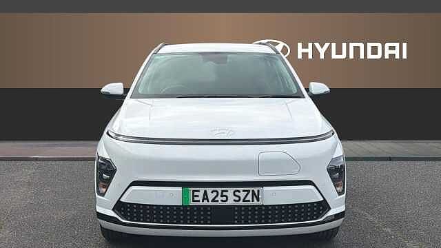 Hyundai KONA 160kW Advance 65kWh 5dr Auto Electric Hatchback White