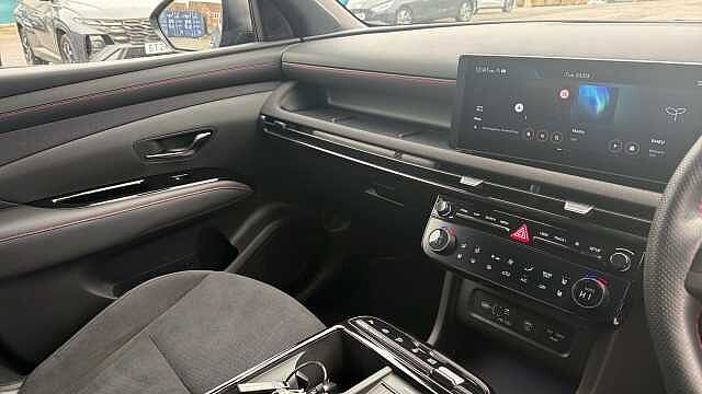 Hyundai TUCSON 1.6T Plug-in Hybrid N Line S 5dr Auto Estate