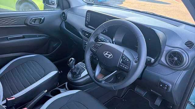 Hyundai i10 1.0 [63] Advance 5dr Auto [Nav] Petrol Hatchback