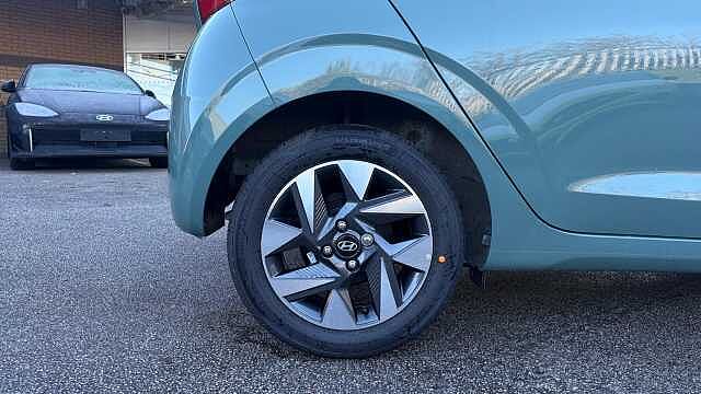 Hyundai i10 1.0 [63] Advance 5dr Auto [Nav] Petrol Hatchback