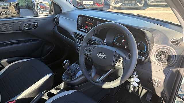 Hyundai i10 1.0 [63] Advance 5dr Auto [Nav] Petrol Hatchback