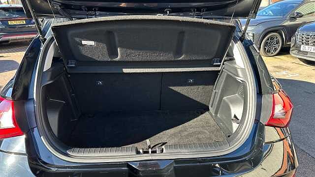 Hyundai I20 1.0T GDi Premium 5dr DCT Petrol Hatchback Black