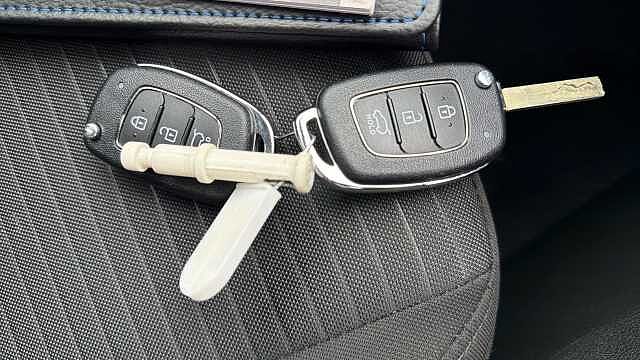 Hyundai I20 1.0T GDi 48V MHD SE Connect 5dr Petrol Hatchback Green