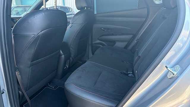 Hyundai TUCSON 1.6T Plug-in Hybrid N Line 5dr Auto Estate Silver