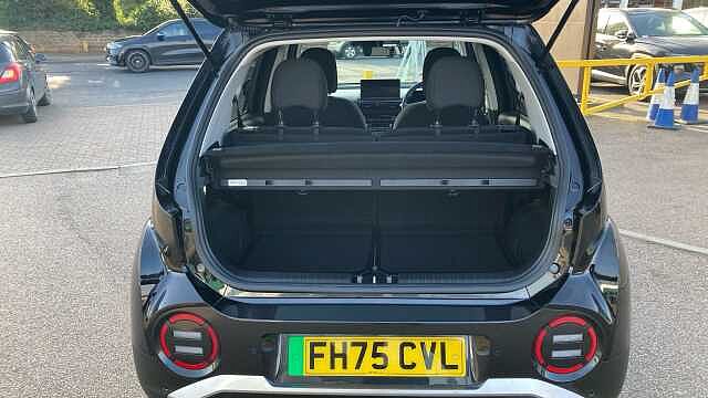 Hyundai INSTER 85kW 02 49kWh 5dr Auto Electric Hatchback