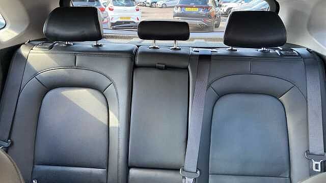 Hyundai KONA 1.6 GDi Hybrid Ultimate 5dr DCT Hybrid Hatchback Black