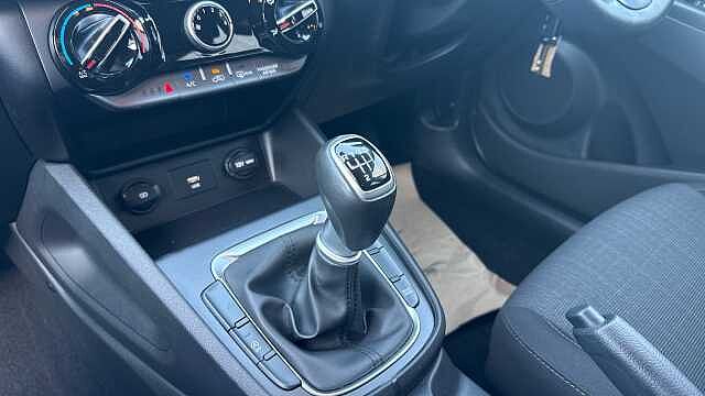 Hyundai KONA 1.0 TGDi 48V MHEV SE Connect 5dr Petrol Hatchback