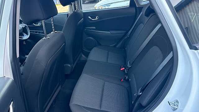 Hyundai KONA 1.0 TGDi 48V MHEV SE Connect 5dr Petrol Hatchback