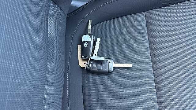 Hyundai KONA 1.0 TGDi 48V MHEV SE Connect 5dr Petrol Hatchback