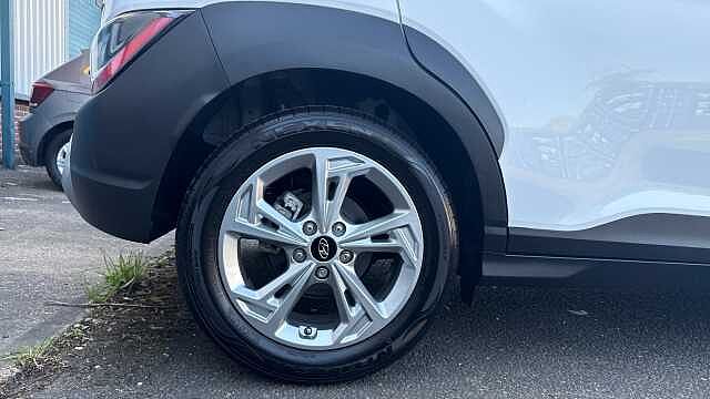 Hyundai KONA 1.0 TGDi 48V MHEV SE Connect 5dr Petrol Hatchback