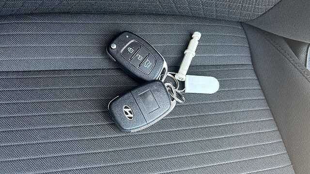 Hyundai i20 1.0T GDi 48V MHD SE Connect 5dr Petrol Hatchback