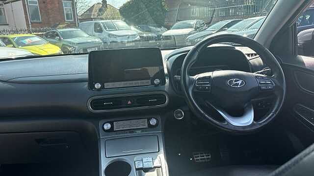 Hyundai KONA 150kW Ultimate 64kWh 5dr Auto Electric Hatchback