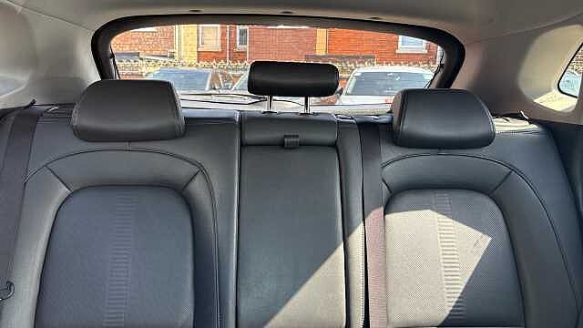 Hyundai KONA 150kW Ultimate 64kWh 5dr Auto Electric Hatchback