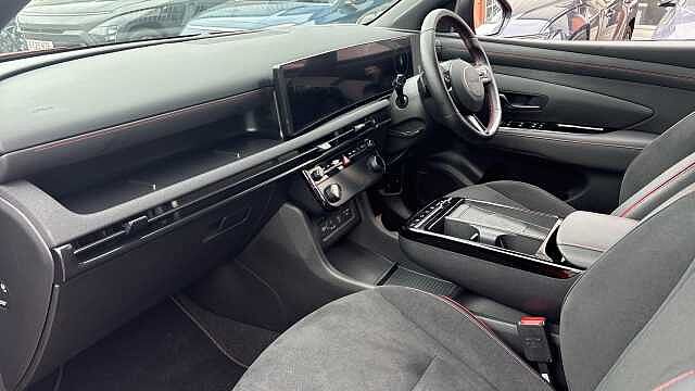 Hyundai TUCSON 1.6T 48V MHD N Line S 5dr DCT Petrol Estate