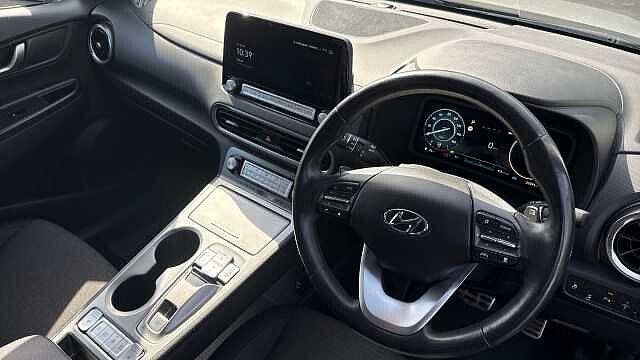 Hyundai KONA 150kW Premium 64kWh 5dr Auto Electric Hatchback