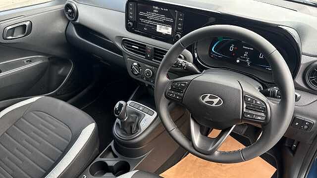 Hyundai i10 1.0 [63] Advance 5dr Auto [Nav] Petrol Hatchback