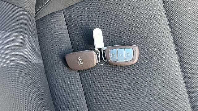 Hyundai i20 1.0T GDi 90 Tech Line 5dr Petrol Hatchback