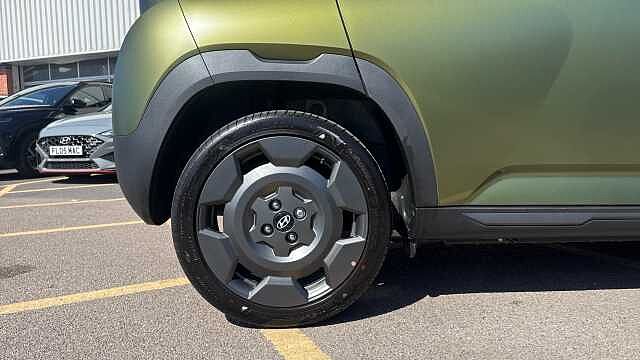 Hyundai INSTER 85kW Cross 49kWh 5dr Auto Electric Hatchback