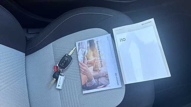 Hyundai i10 1.2 MPi Premium 5dr Petrol Hatchback