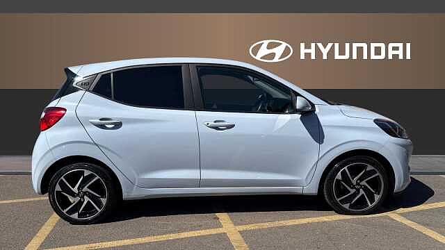 Hyundai i10 1.2 MPi Premium 5dr Petrol Hatchback