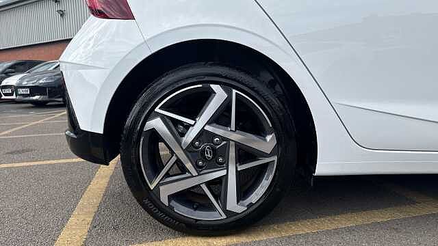 Hyundai i20 1.0T GDi Premium 5dr DCT Petrol Hatchback