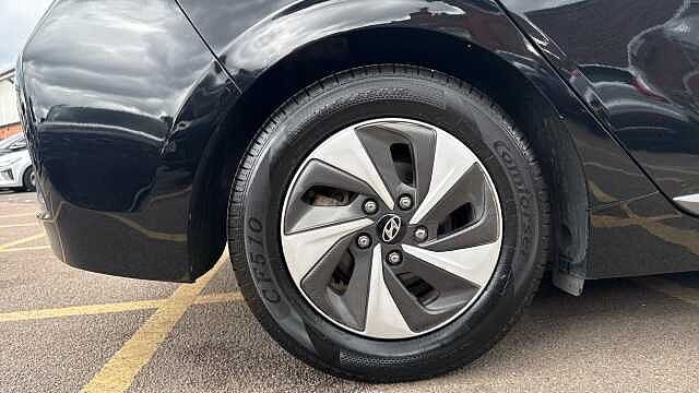 Hyundai IONIQ 1.6 GDi Hybrid Premium 5dr DCT Hybrid Hatchback