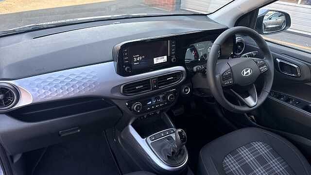 Hyundai i10 1.2 [79] Premium 5dr Auto [Nav] Petrol Hatchback