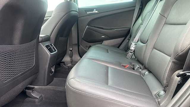 Hyundai TUCSON 1.6 TGDi 177 Premium SE 5dr 2WD DCT Petrol Estate Black