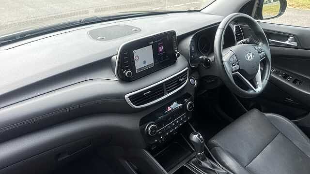 Hyundai TUCSON 1.6 TGDi 177 Premium SE 5dr 2WD DCT Petrol Estate Black