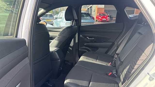 Hyundai TUCSON 1.6T 239 Hybrid Black Line 5dr Auto Hybrid Estate
