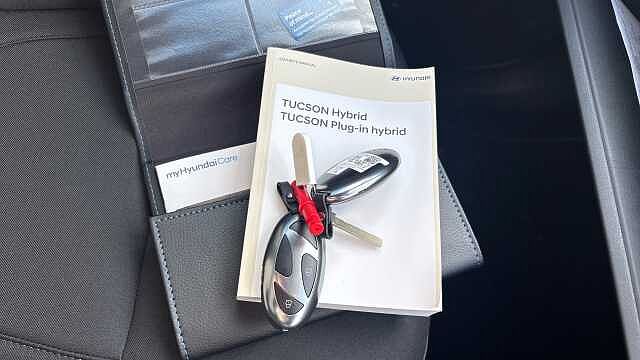 Hyundai TUCSON 1.6T 239 Hybrid Black Line 5dr Auto Hybrid Estate