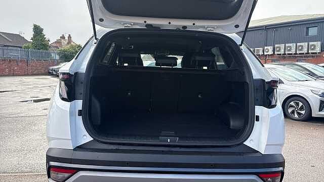 Hyundai TUCSON 1.6T 239 Hybrid Black Line 5dr Auto Hybrid Estate