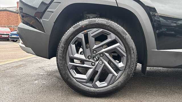 Hyundai TUCSON 1.6T 239 Hybrid Black Line 5dr Auto Hybrid Estate