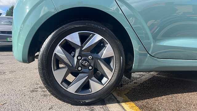 Hyundai i10 1.0 Advance 5dr Petrol Hatchback