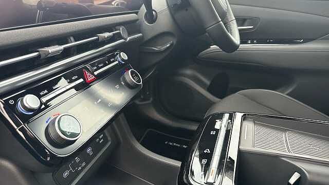 Hyundai TUCSON 1.6T 239 Hybrid Black Line 5dr Auto Hybrid Estate