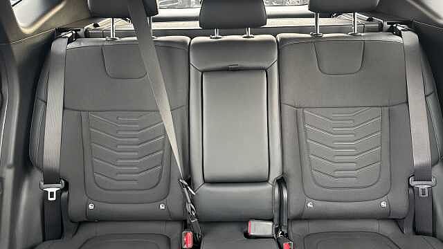Hyundai TUCSON 1.6T 239 Hybrid Black Line 5dr Auto Hybrid Estate