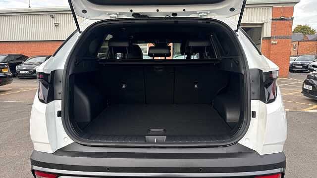 Hyundai TUCSON 1.6T 239 Hybrid Black Line 5dr Auto Hybrid Estate