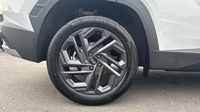 Hyundai TUCSON 1.6T 239 Hybrid Black Line 5dr Auto Hybrid Estate