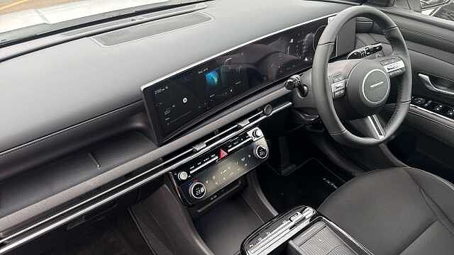 Hyundai TUCSON 1.6T 239 Hybrid Black Line 5dr Auto Hybrid Estate
